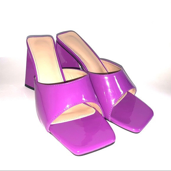 Triangle Block Heels - Picture 6 of 9